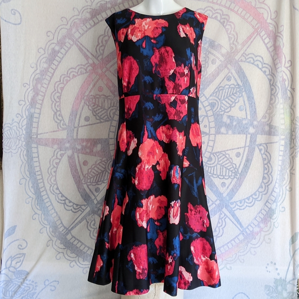 Floral sleeveless midi dress | Ivanka Trump | 18
